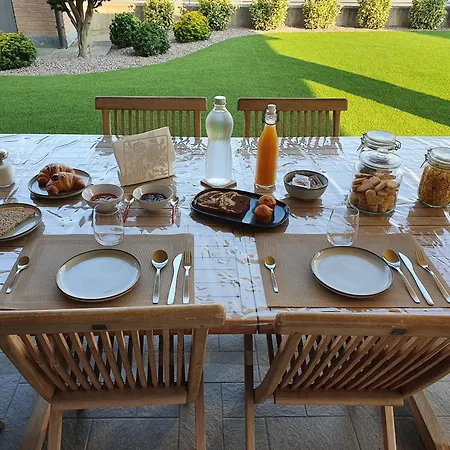 Casa Sara Frühstückspension 3*