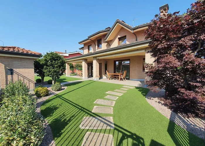 Casa Sara 3*